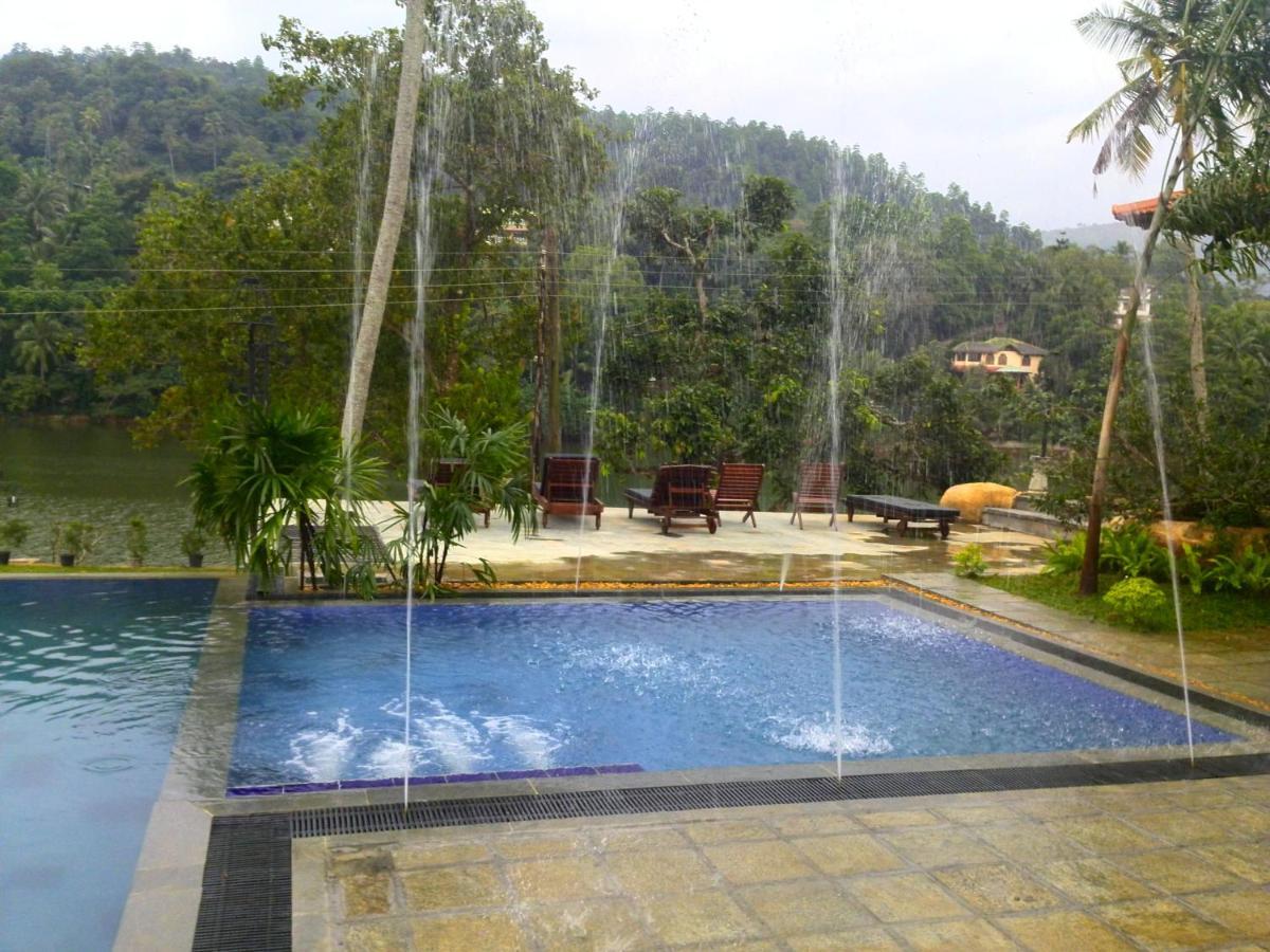 Serendip Stone Hotel And Bungalow Kandy Exterior photo