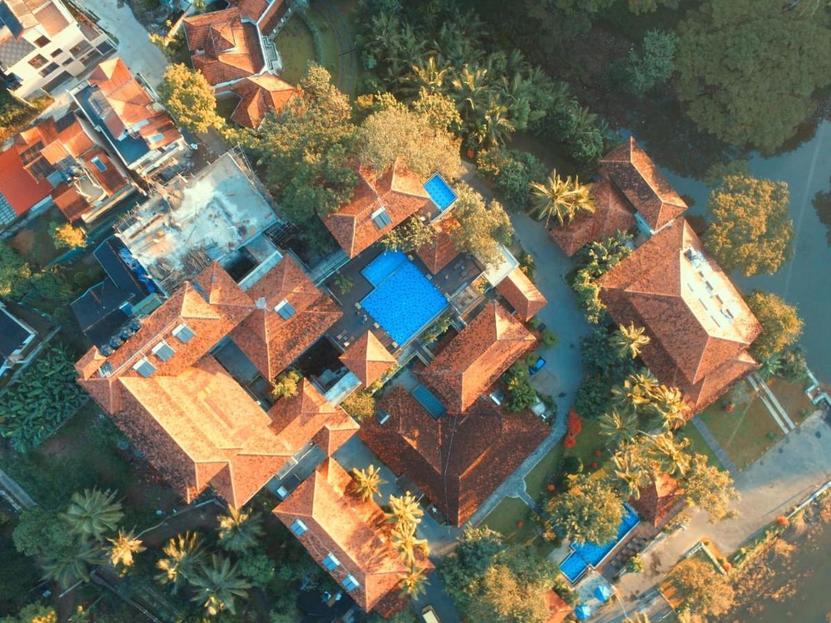 Serendip Stone Hotel And Bungalow Kandy Exterior photo